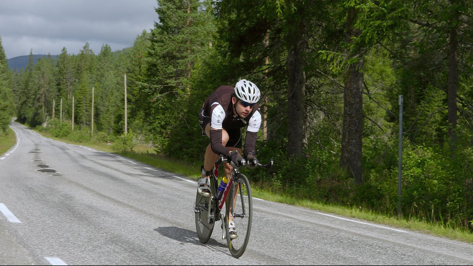 罗德里戈一剑封喉，澳大利亚淘汰荷兰背后的关键先生与战术革命